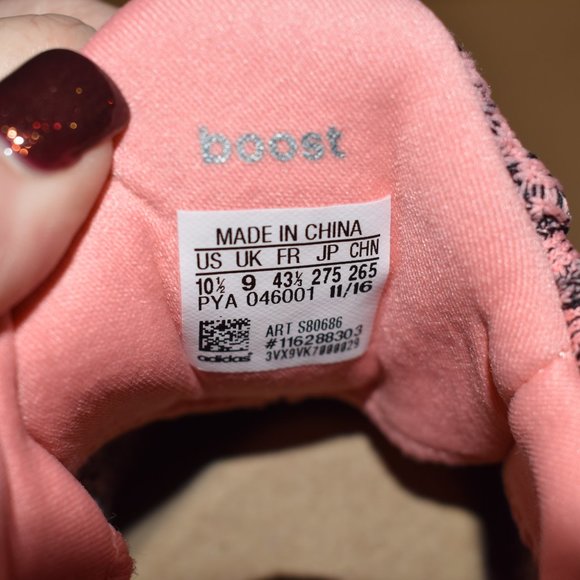 Adidas Women's Ultraboost Shoes - Picture 5 of 5